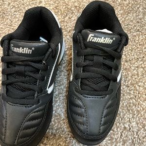 New Tournament Baseball Cleats youth size 10